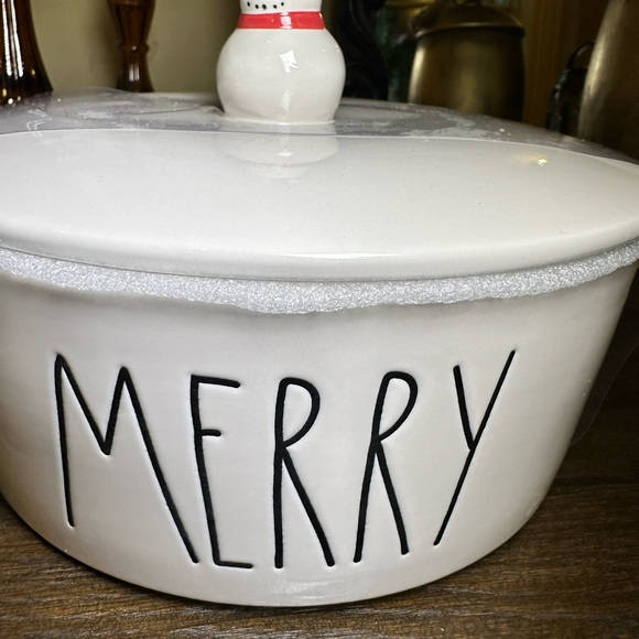 Rae Dunn Snowman Dish with Lid - Picture 3 of 3